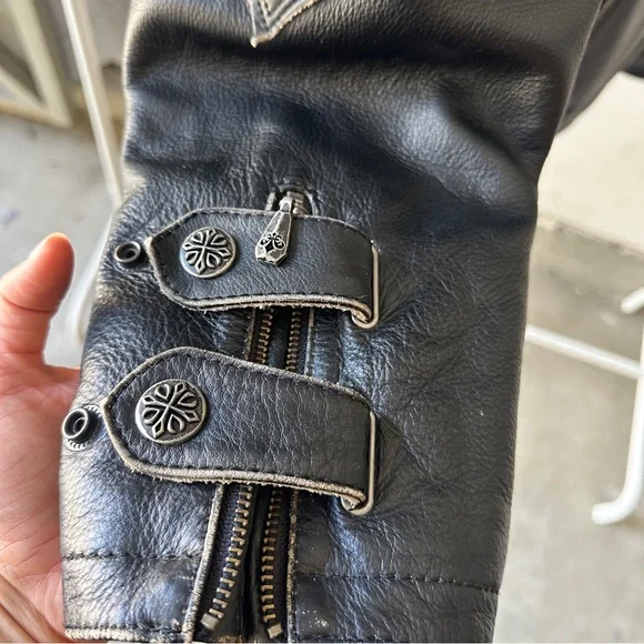 Affliction Limited Edition Buckle Leather Jacket - Picture 11 of 12